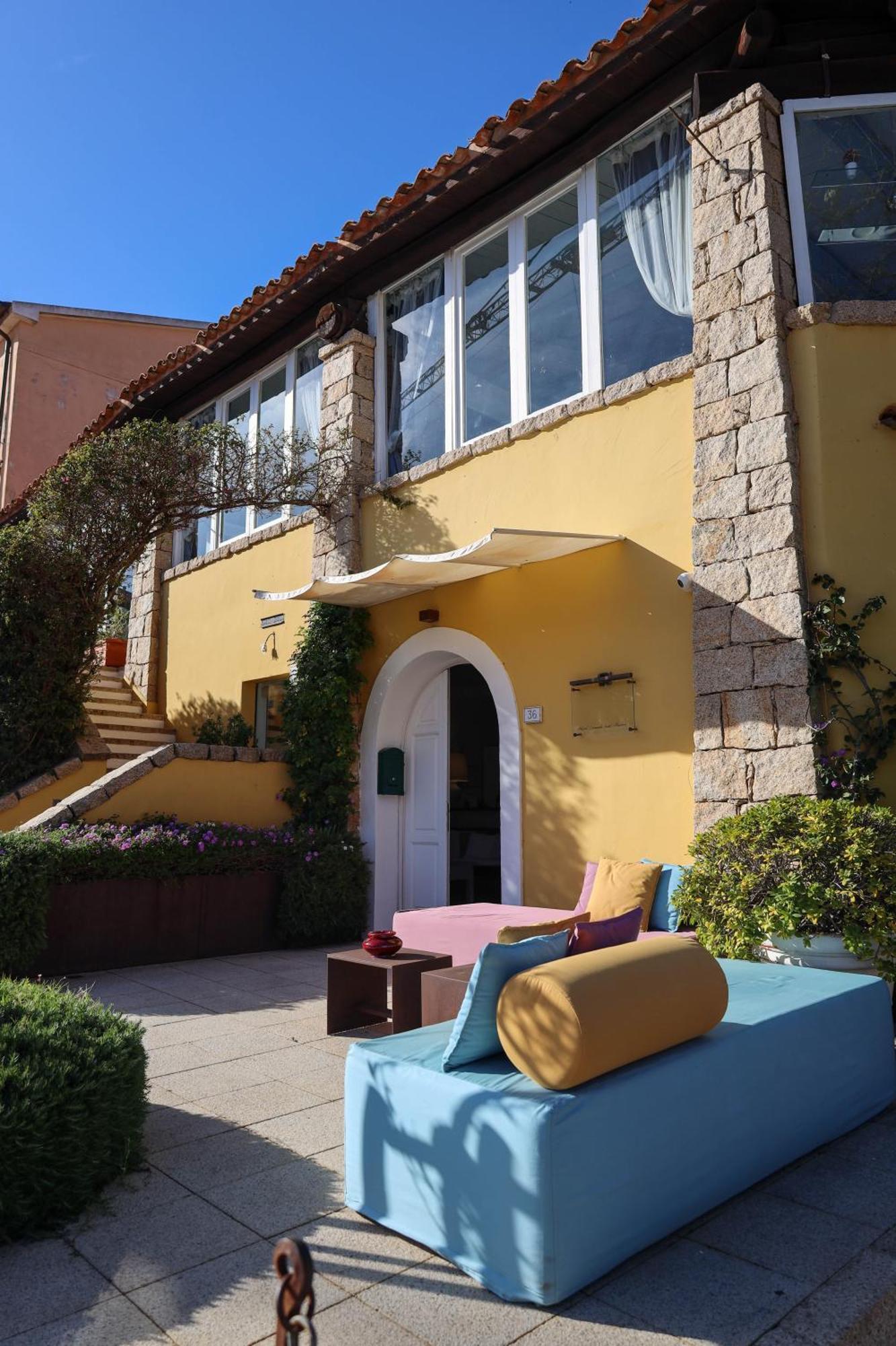 Boutique Hotel Sant'Andrea & Relais San Pantaleo Eksteriør billede