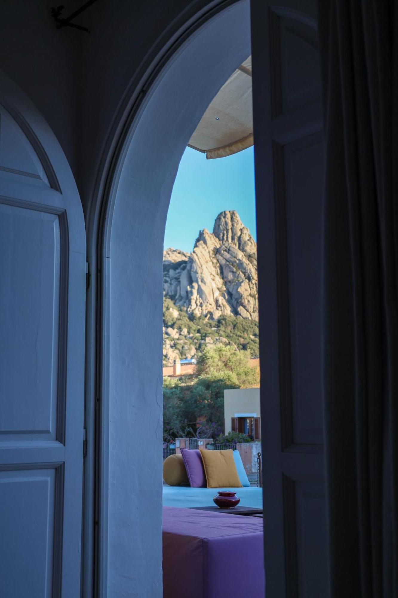 Boutique Hotel Sant'Andrea & Relais San Pantaleo Eksteriør billede