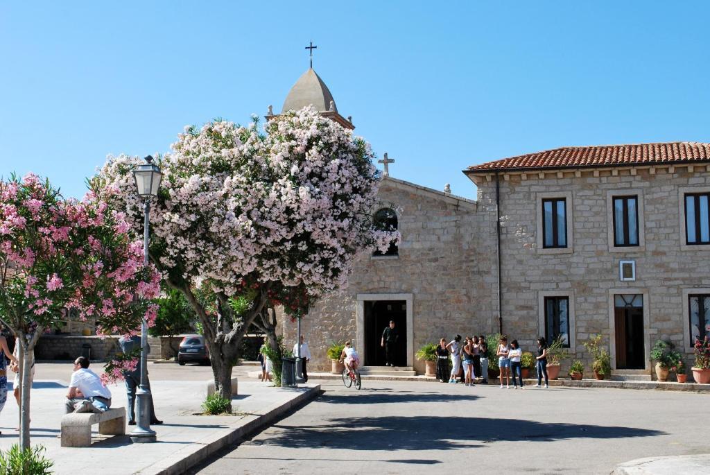 Boutique Hotel Sant'Andrea & Relais San Pantaleo Eksteriør billede