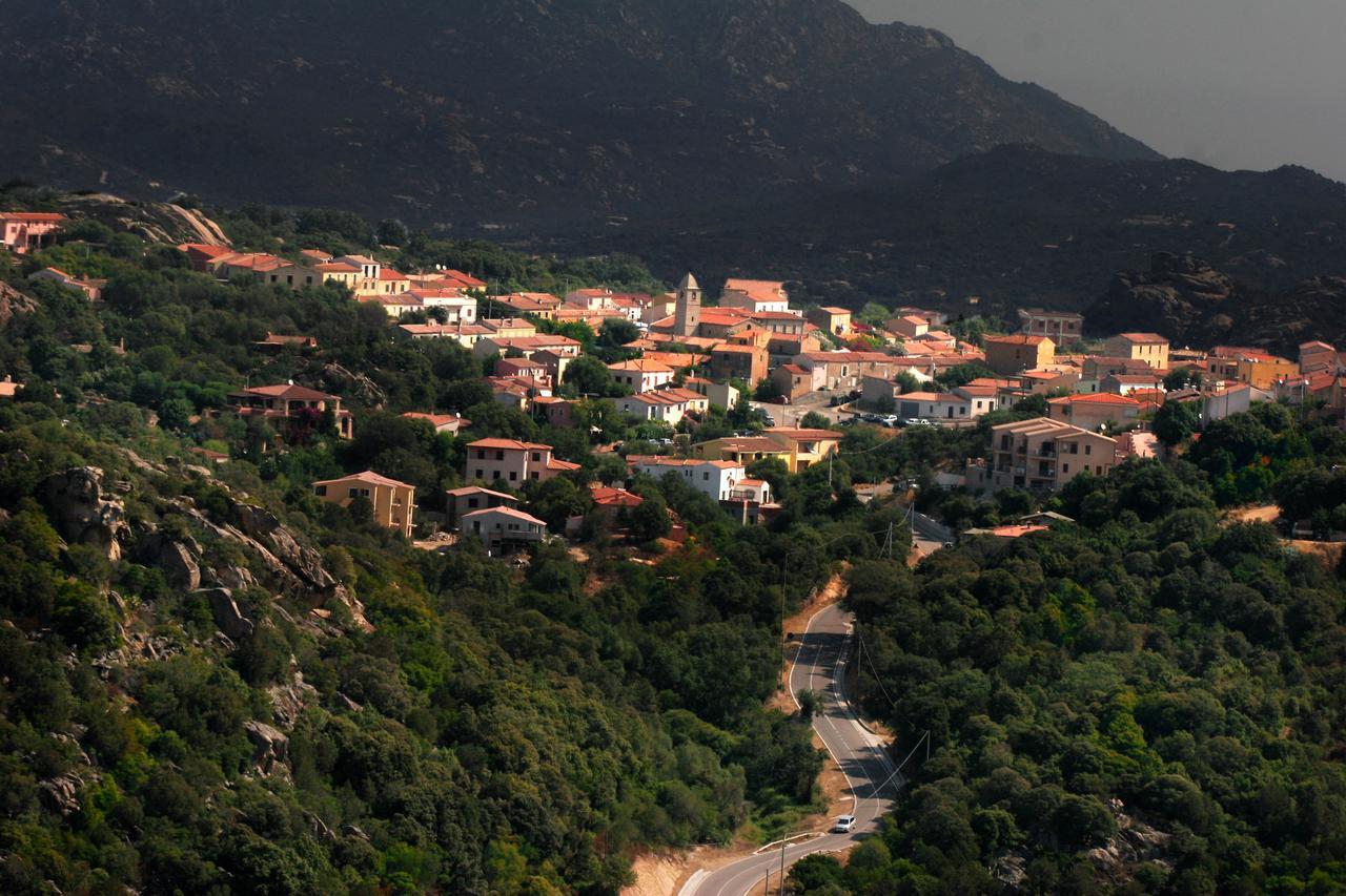 Boutique Hotel Sant'Andrea & Relais San Pantaleo Eksteriør billede