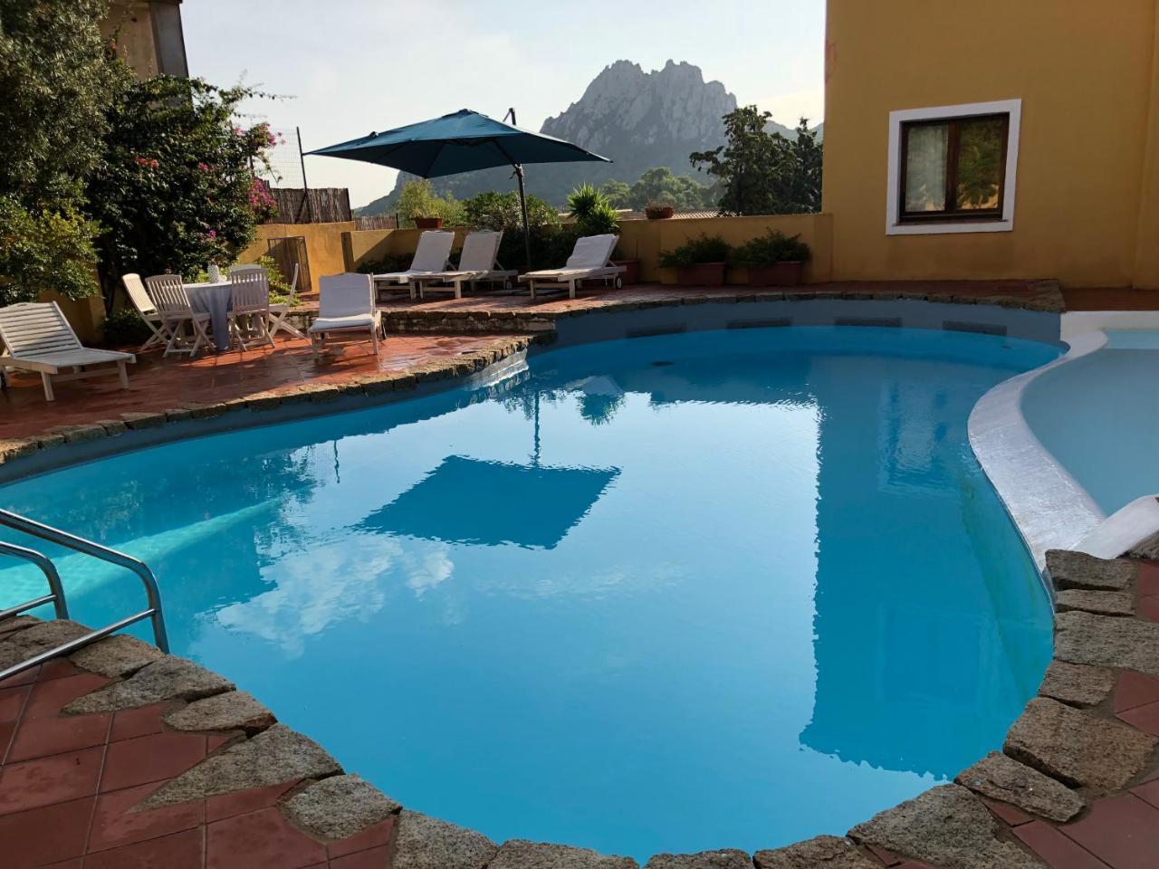 Boutique Hotel Sant'Andrea & Relais San Pantaleo Eksteriør billede